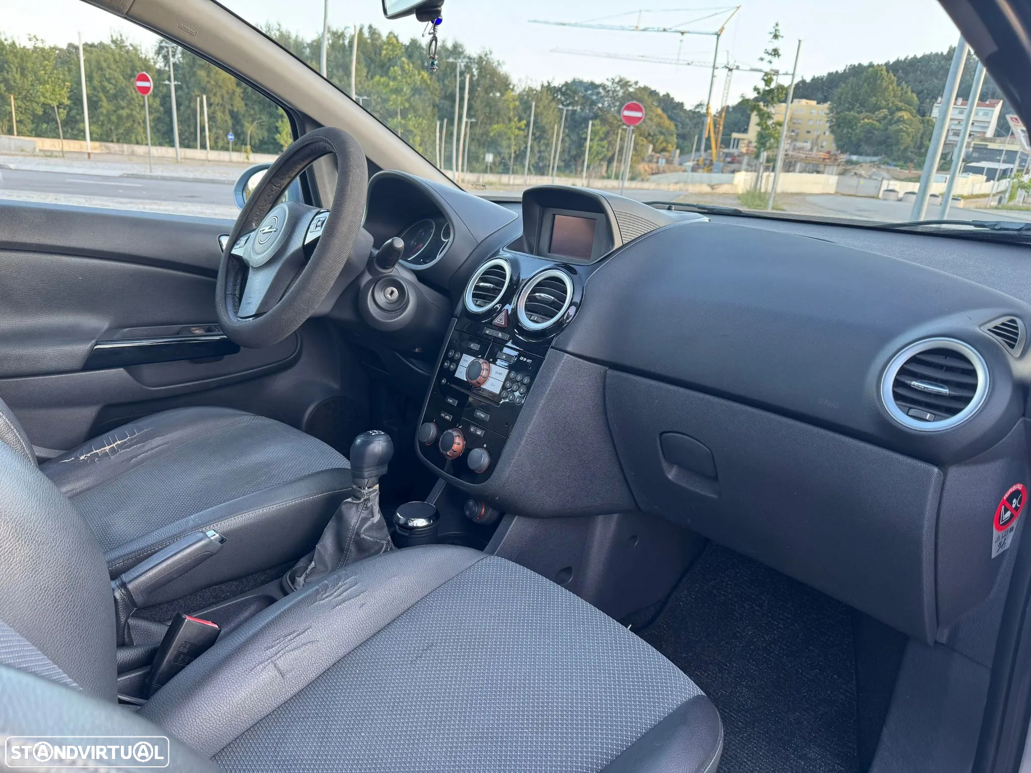 Opel Corsa 1.3 CDTi Cosmo - 10