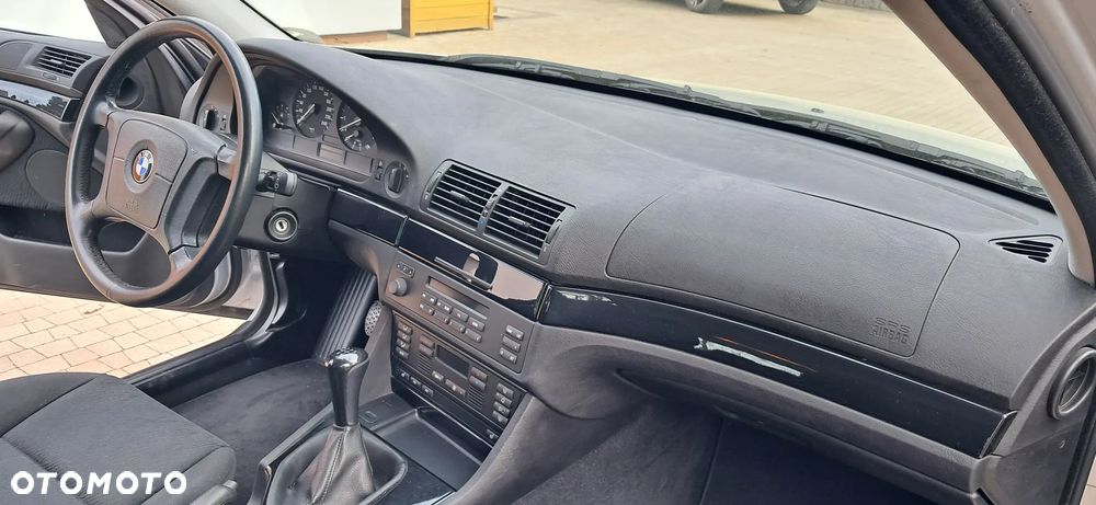 BMW Seria 5 - 9