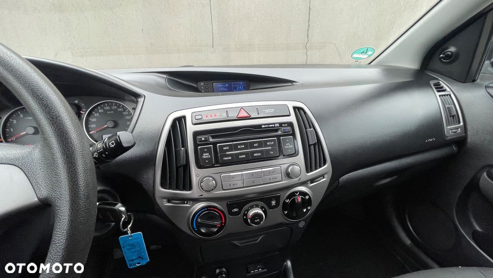 Hyundai i20 1.25 Comfort - 28