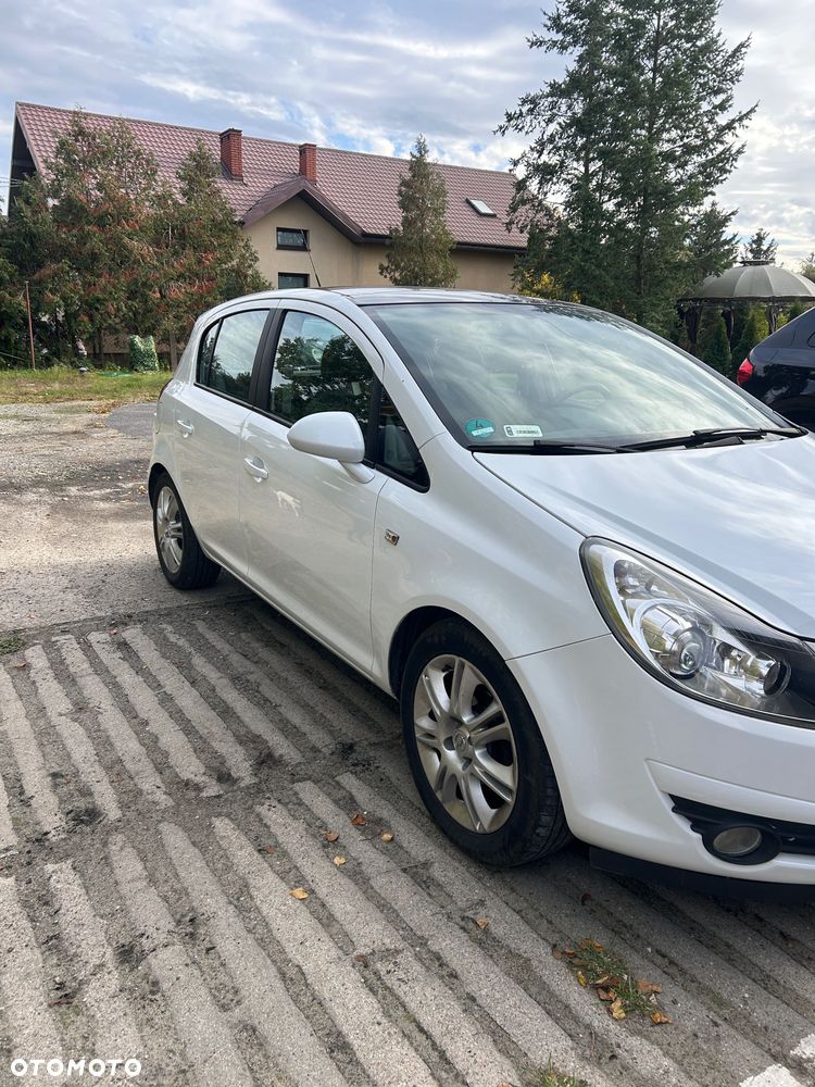 Opel Corsa - 4
