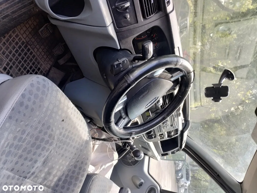 Ford TRANSIT - 2