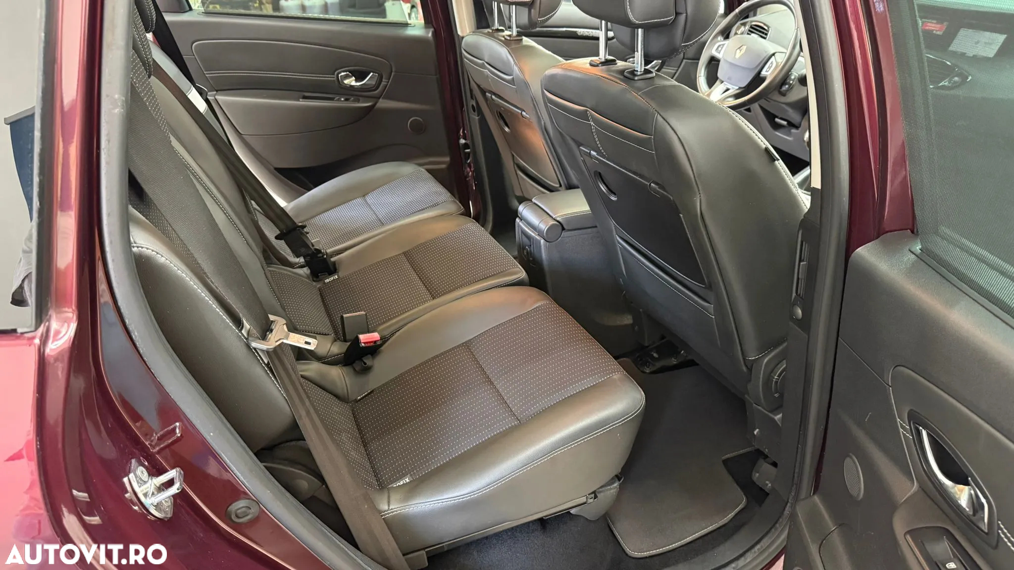 Renault Scenic - 9
