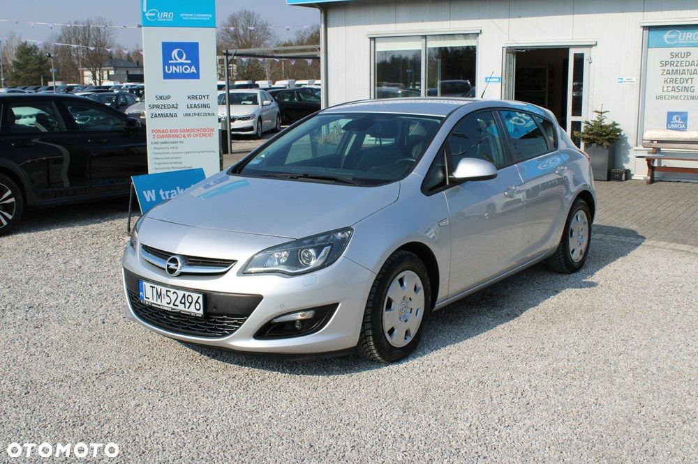 Opel Astra - 2