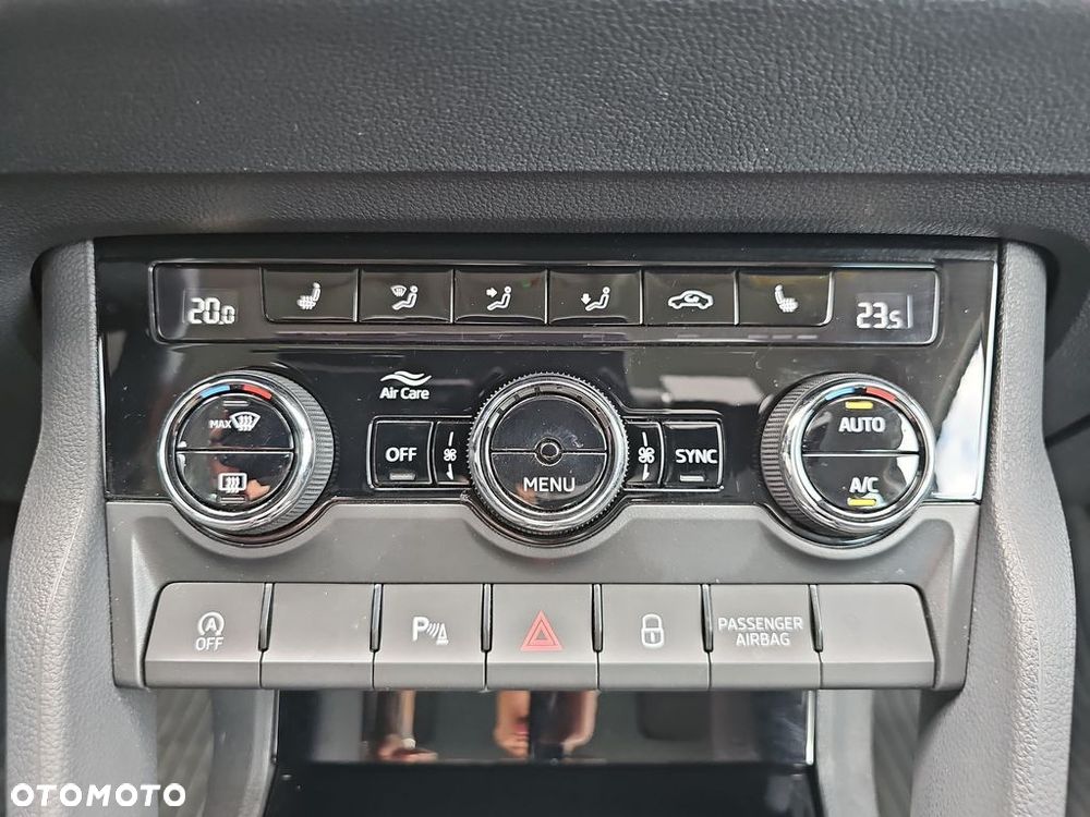 Skoda Karoq 1.5 TSI ACT Selection DSG - 22