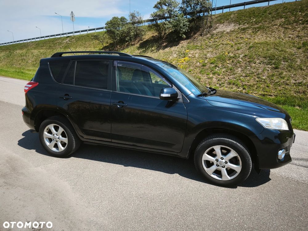 Toyota RAV4 2.2 D-4D Prestige - 4