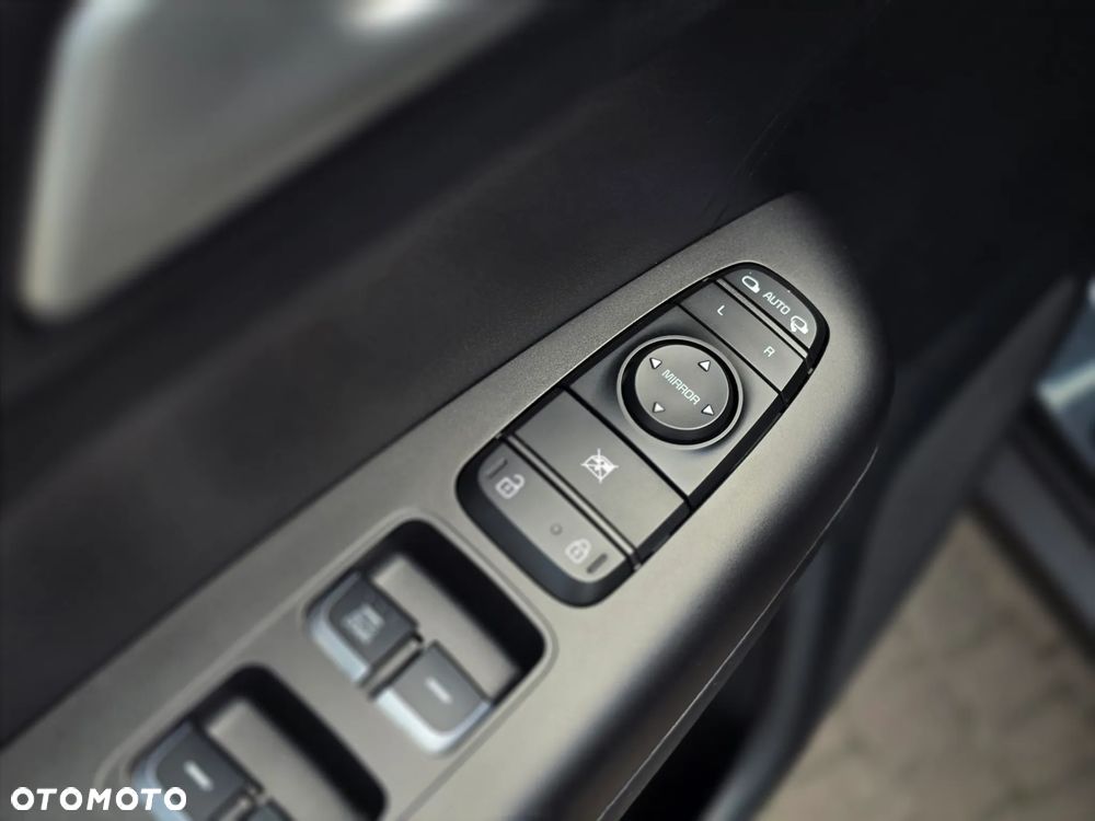 Kia Sportage - 16
