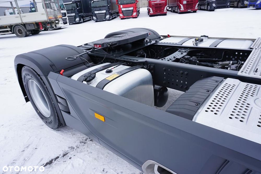 Mercedes-Benz / ACTROS / 1845 / E 6 / MP 5 / RETARDER / BIG SPACE - 32