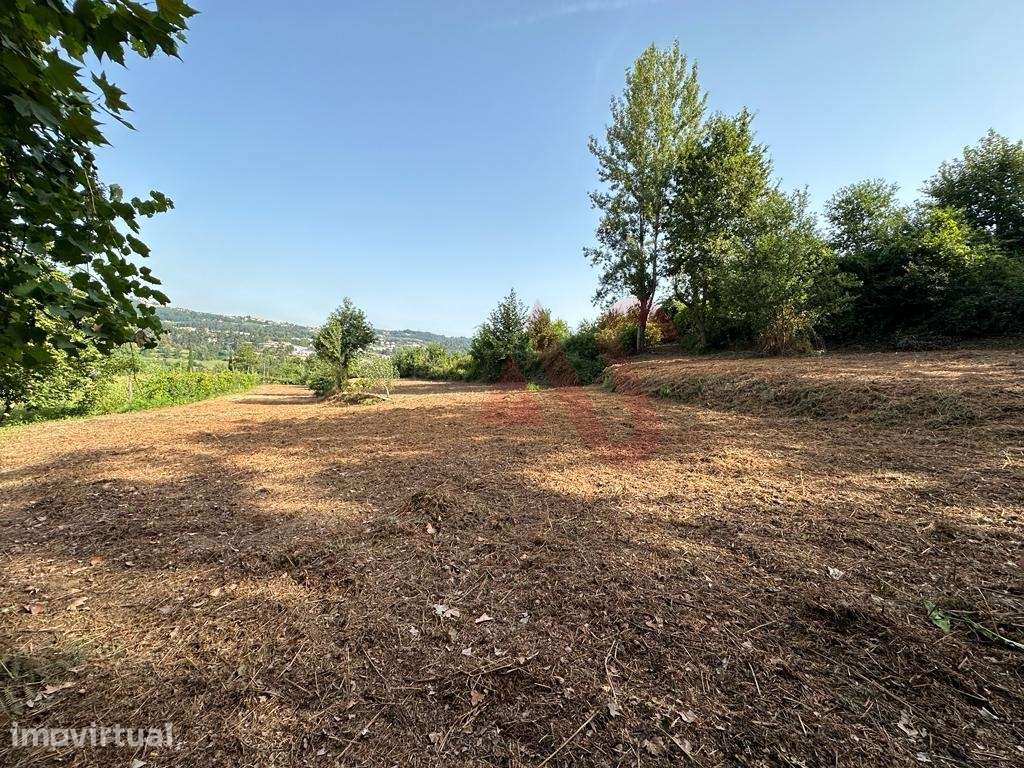 Terreno rústico com 3.585 m2 m São Jorge de Vizela, Felgueiras - Grande imagem: 3/9