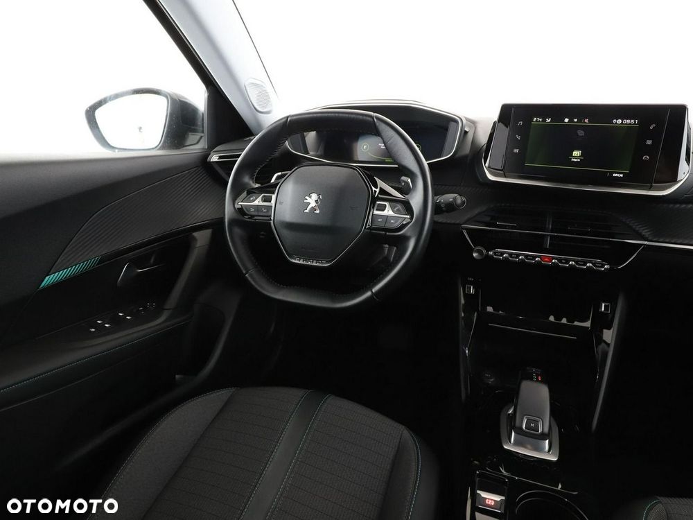 Peugeot 2008 1.2 PureTech Allure Pack S&S EAT8 - 17