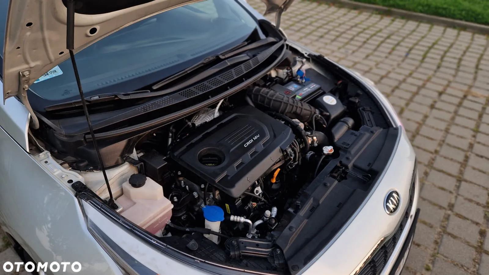 Kia Ceed - 11