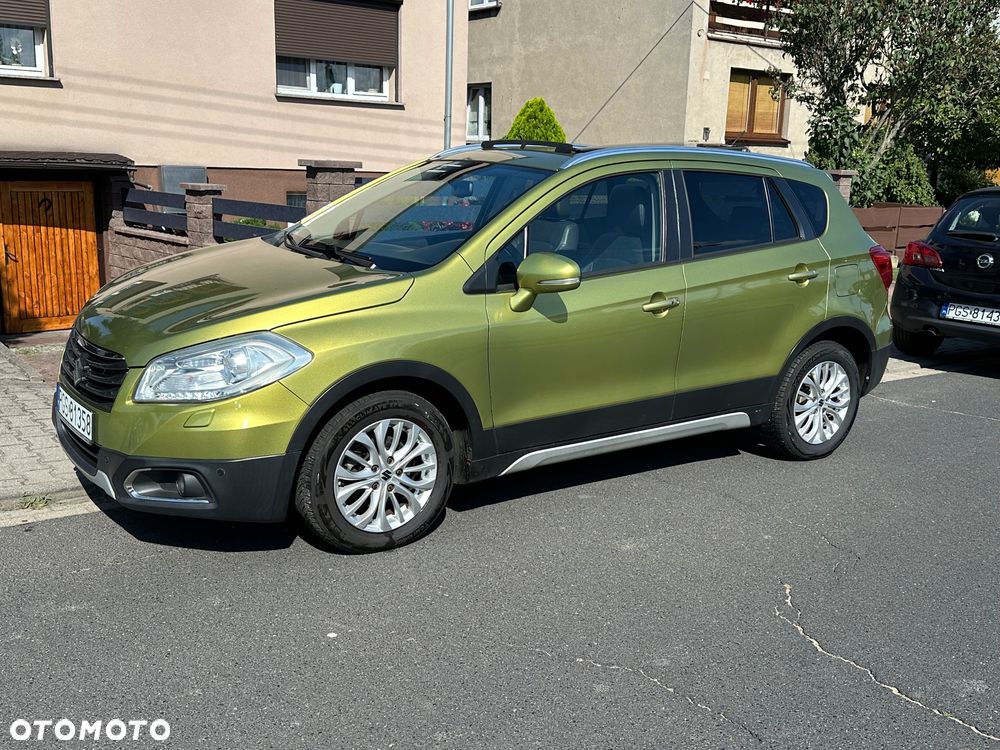 Suzuki SX4 S-Cross 1.6 DDiS Premium 4WD - 1
