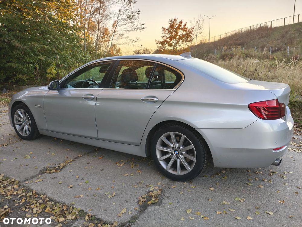 BMW Seria 5 535i - 10