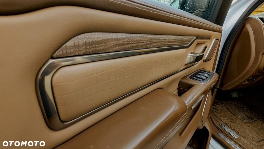 RAM 1500 Crew Cab Laramie - 6