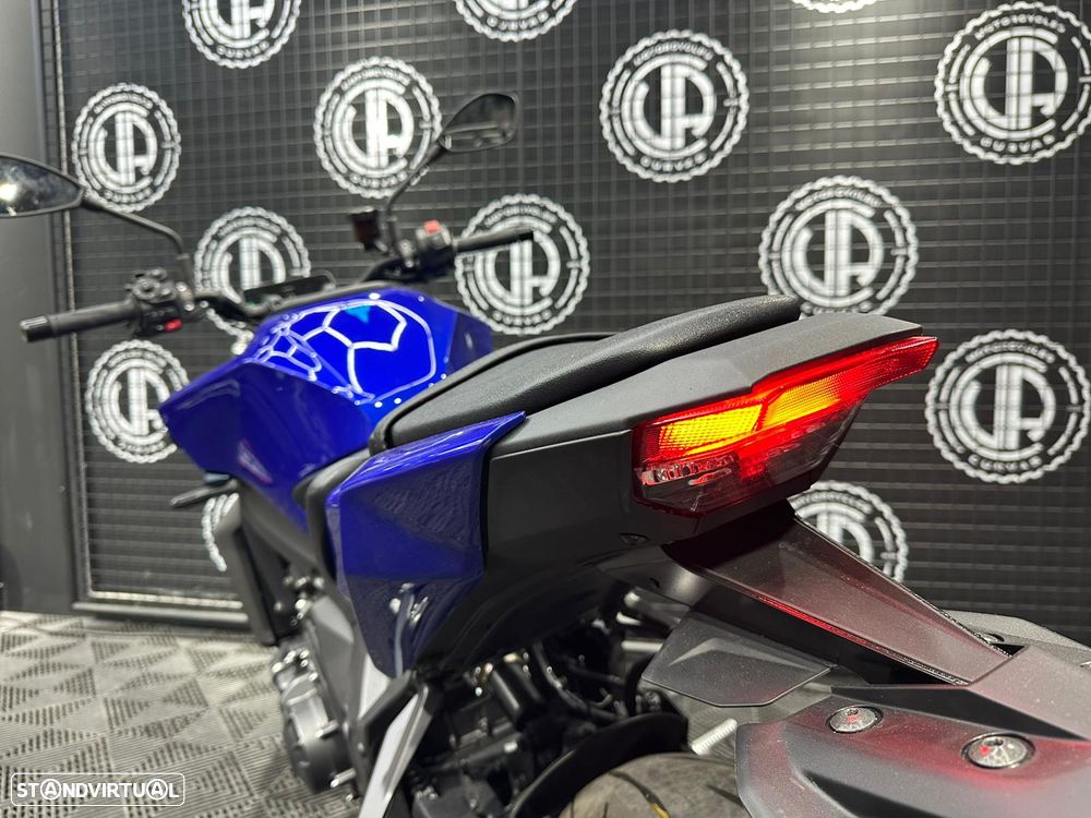 Yamaha MT-09 Y-AMT - 8