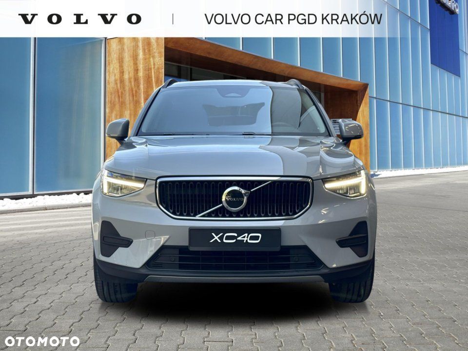 Volvo XC 40 - 3