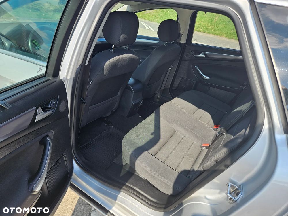 Ford Mondeo 2.0 TDCi Titanium - 17