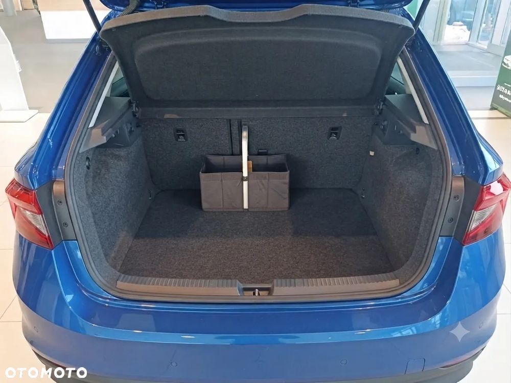 Skoda Fabia - 6