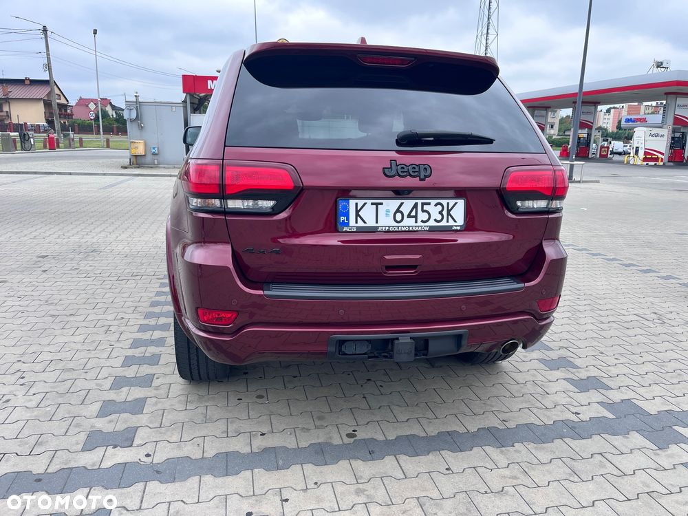 Jeep Grand Cherokee - 8