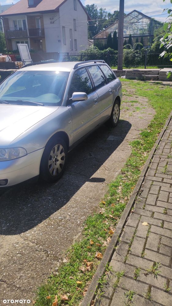 Audi A4 Avant 1.9 TDI - 4