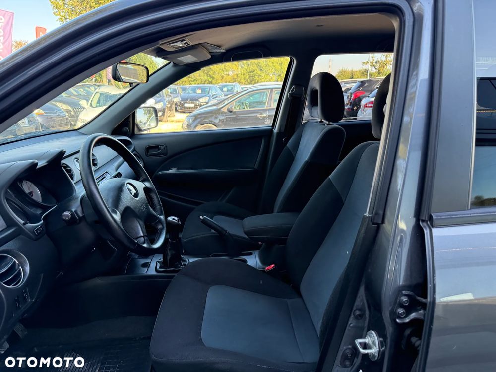 Mitsubishi Outlander 2.0 Comfort - 26