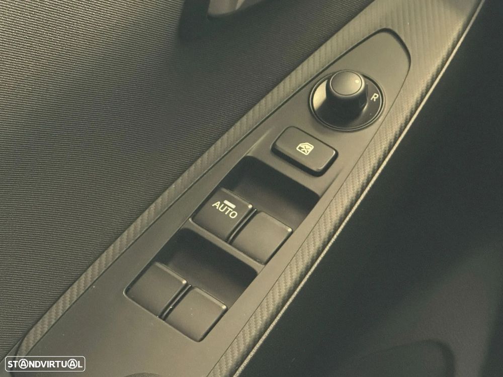 Mazda 2 1.5 Sky-G Evolve Navi - 14