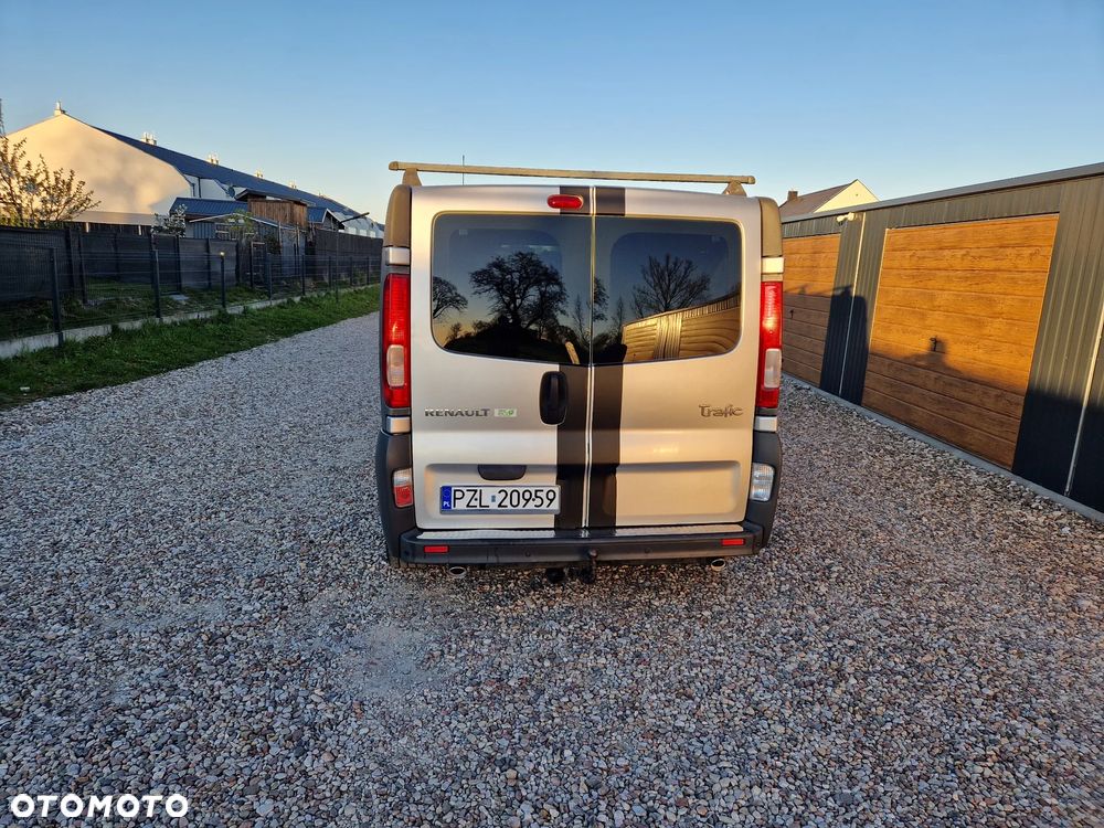 Renault Trafic - 17