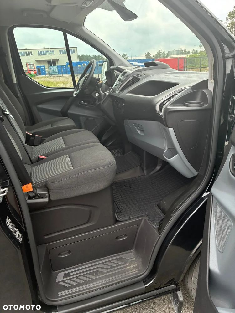 Ford Transit Custom - 13