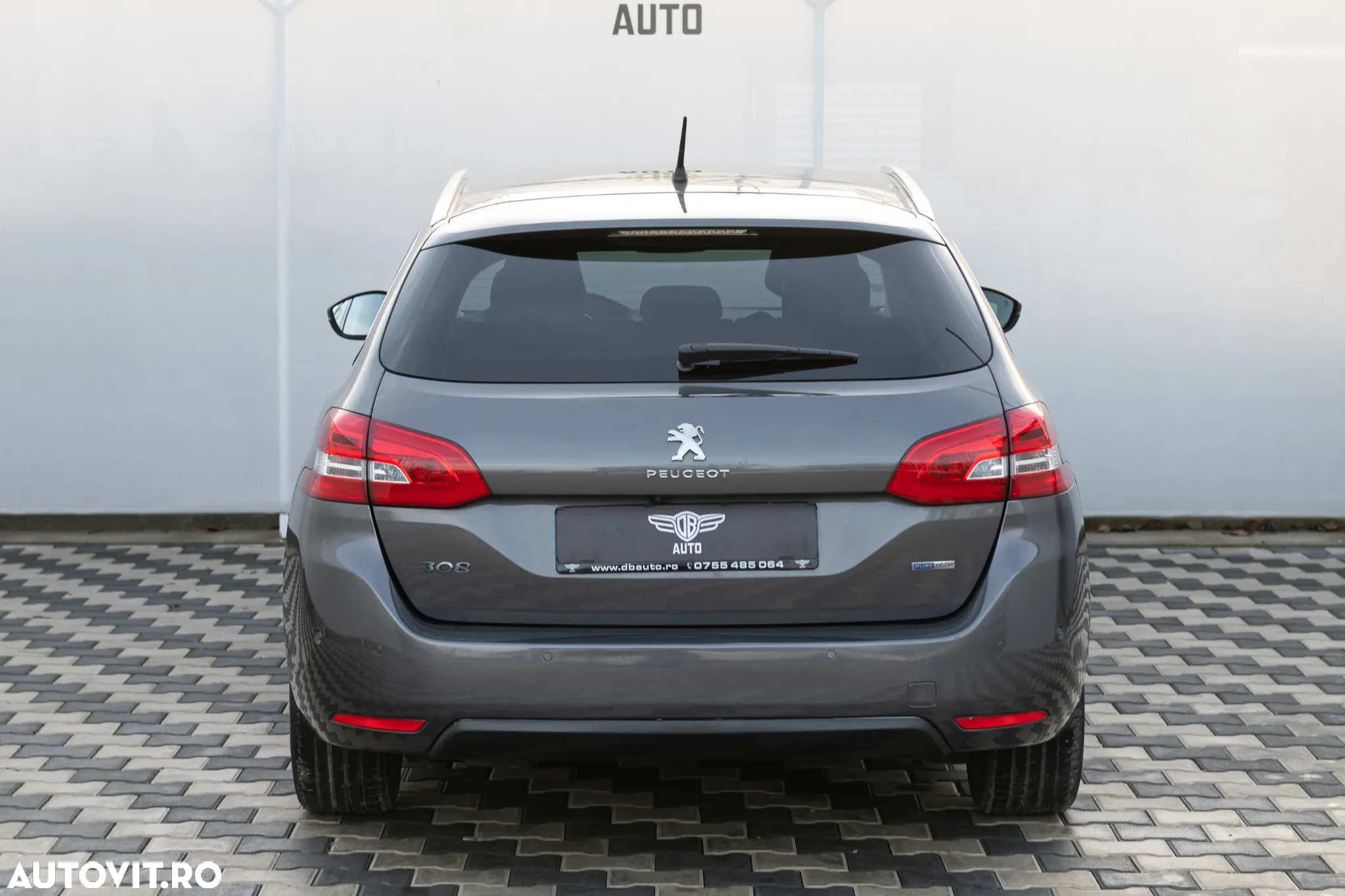 Peugeot 308 - 4