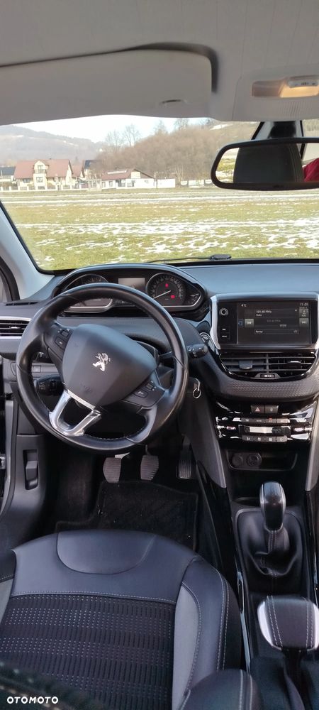 Peugeot 2008 1.2 Pure Tech Crossway S&S - 11