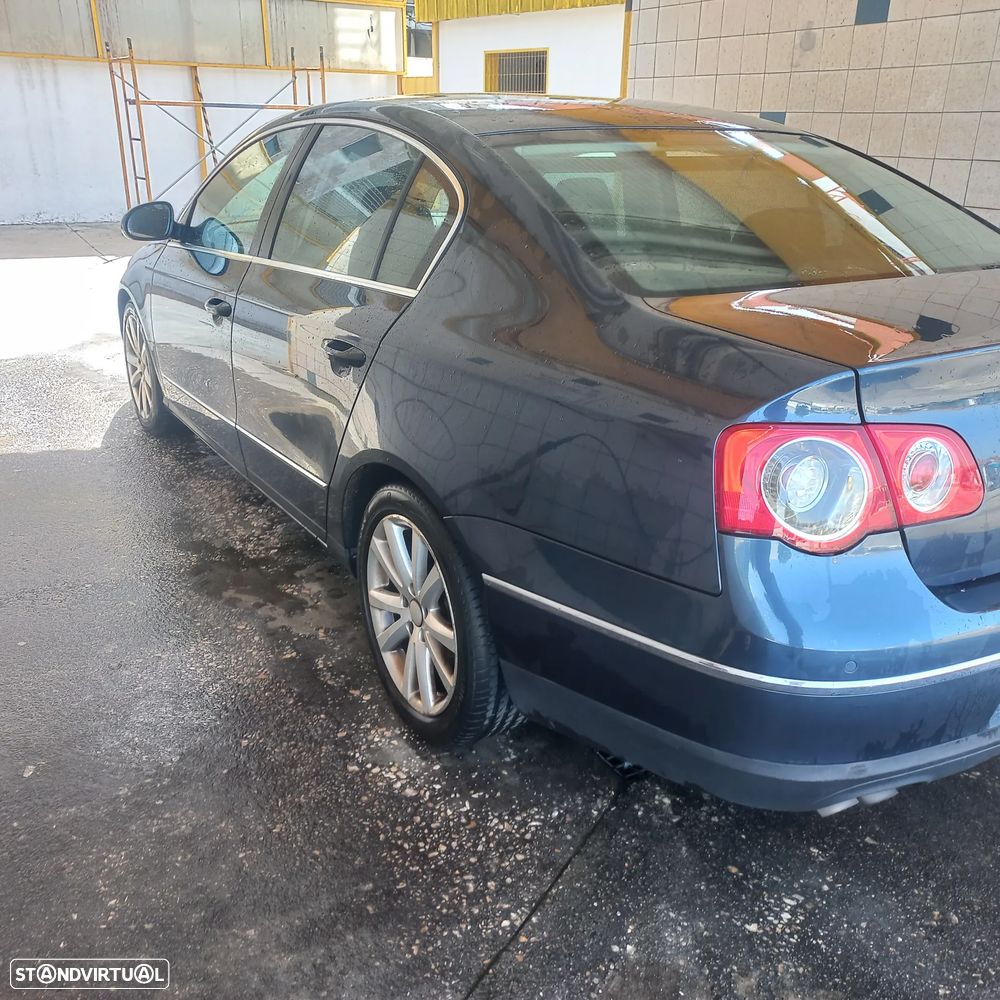 VW Passat 2.0 TDI Highline - 2