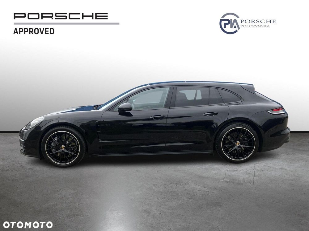 Porsche Panamera 4 Sport Turismo - 2