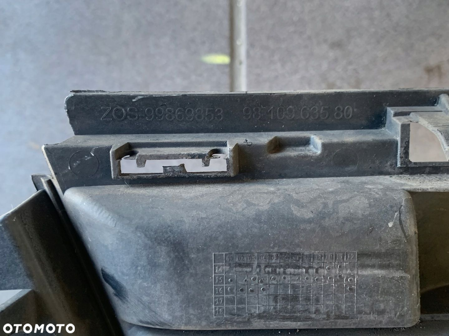 CITROEN BERLINGO PARTNER II LIFT 15-18R KRATKA ATRAPA ZDERZAKA PRZÓD - 3