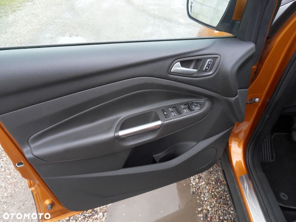 Ford Kuga 1.5 EcoBoost FWD Edition ASS GPF - 12