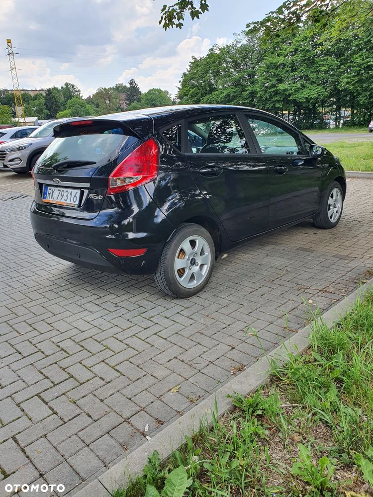 Ford Fiesta - 6