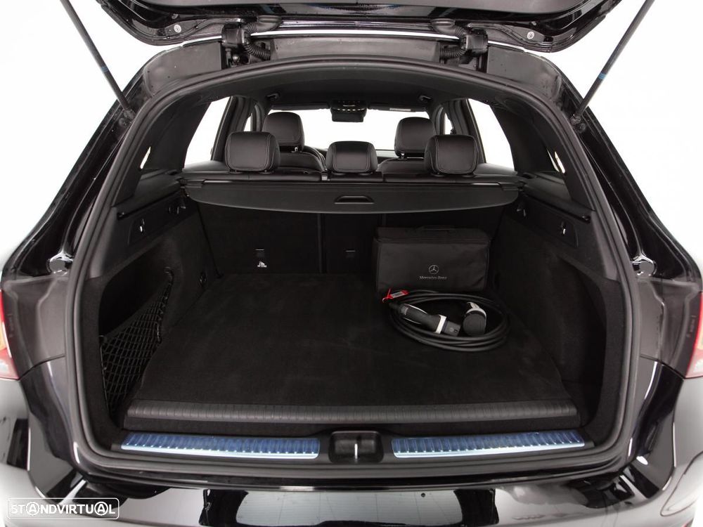 Mercedes-Benz GLC 300 de 4Matic - 11