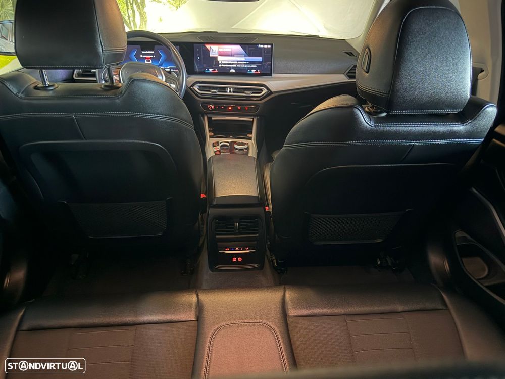 BMW 318 d Aut. Sport Line - 22