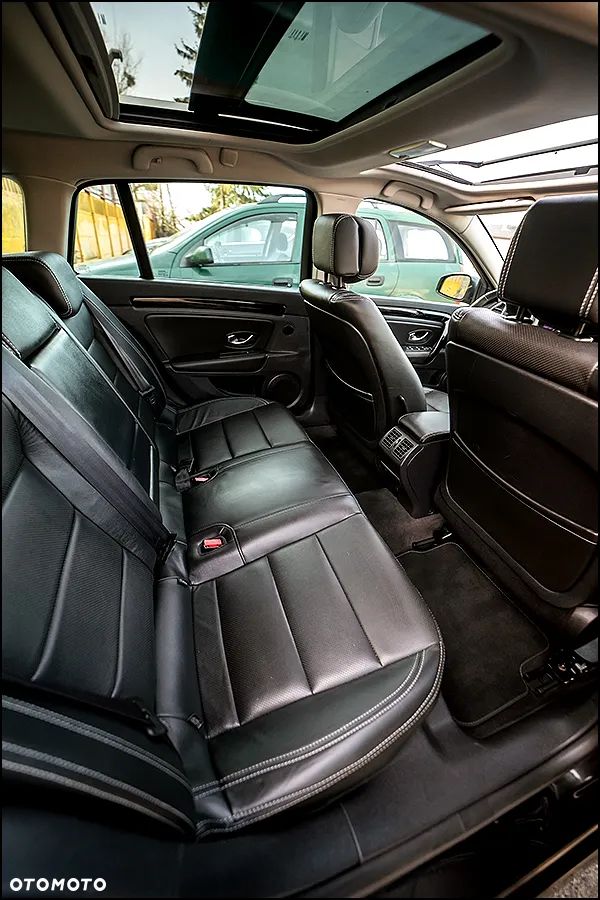 Renault Laguna dCi 175 FAP Initiale - 36