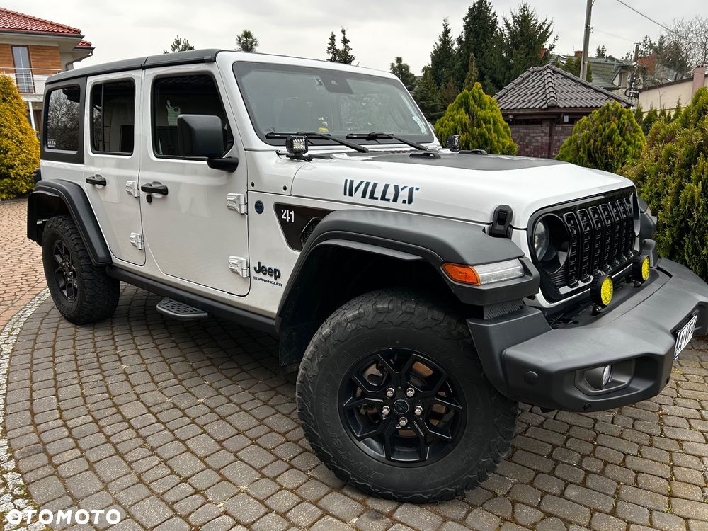 Jeep Wrangler - 1