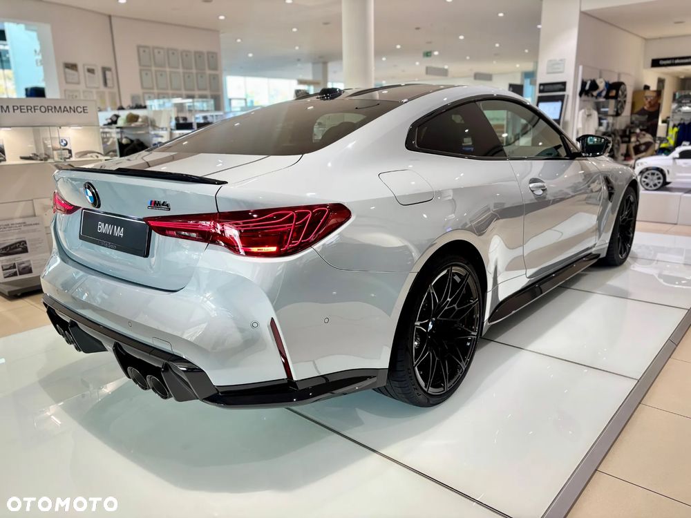 BMW M4 Competition M xDrive - 3