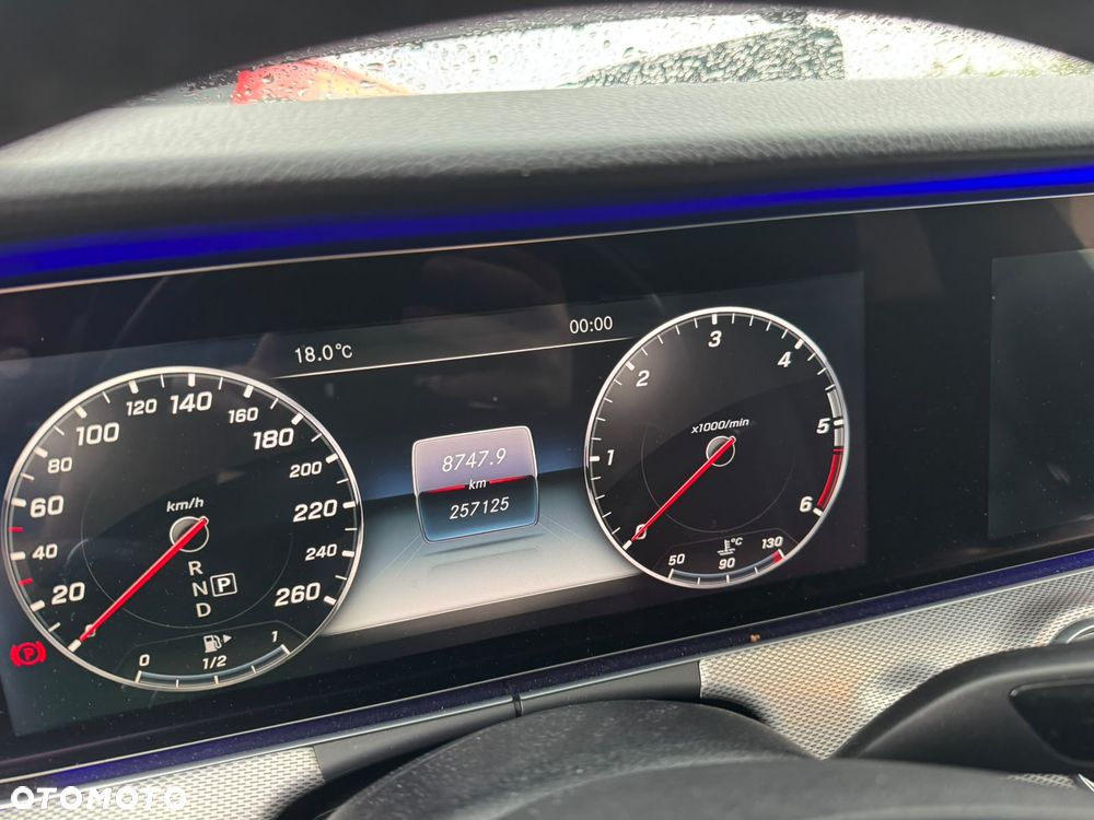 Mercedes-Benz Klasa E 350 BlueTEC 9G-TRONIC Classic - 4