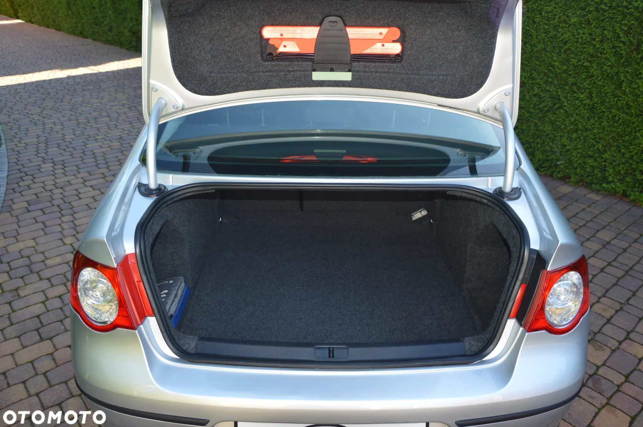 Volkswagen Passat 1.6 Trendline - 29