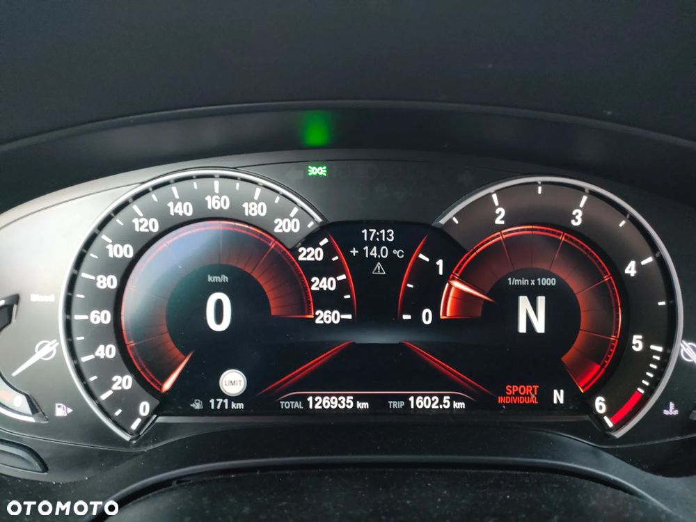 BMW Seria 5 520d - 16
