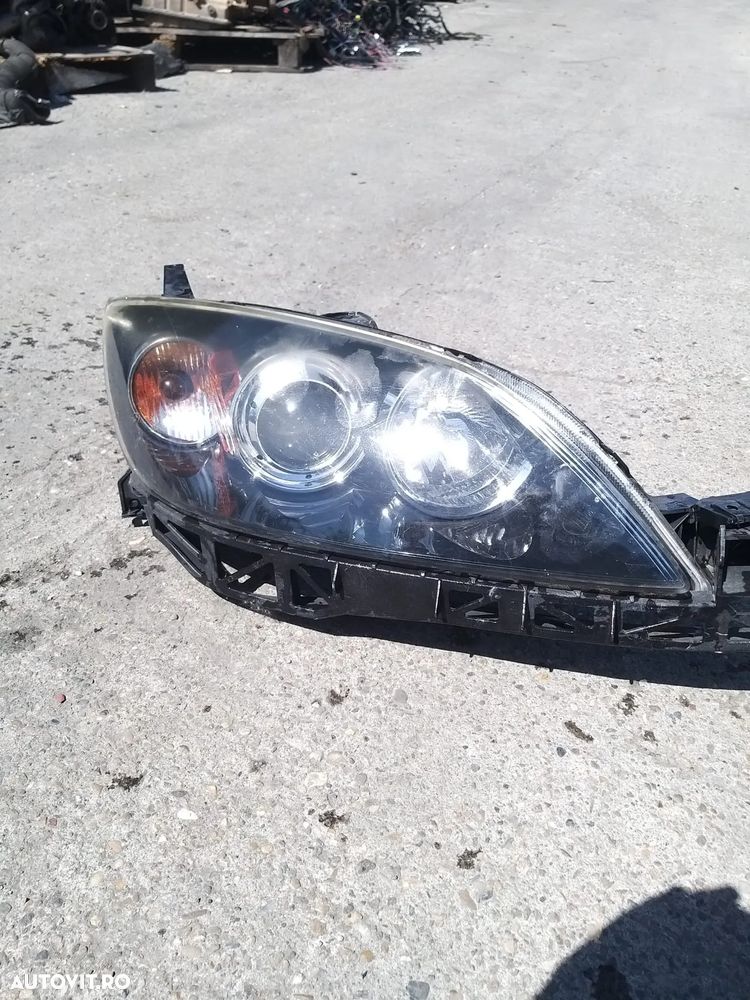 Far Dreapta pentru Mazda 3 an 2003-2006 - 1