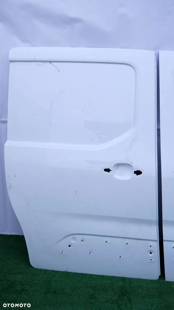 BERLINGO IV 4 PARTNER IV COMBO E DRZWI PRAWE PRZÓD PRZEDNIE PRZESUWNE 9820423180 - 9