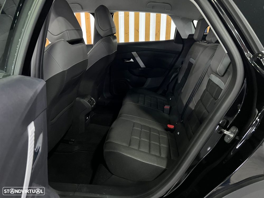 Citroën C4 1.2 Hybrid Plus e-DSC6 - 13