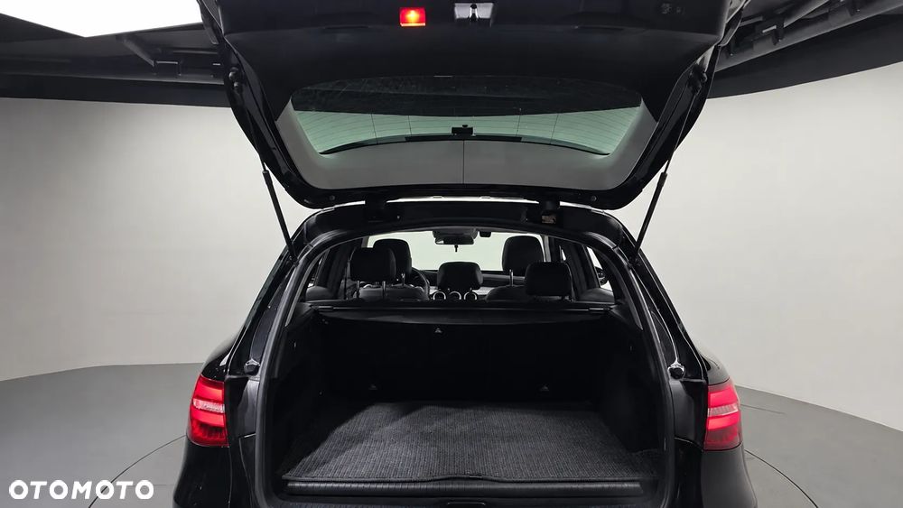 Mercedes-Benz GLC 350 e 4Matic 7G-TRONIC - 21