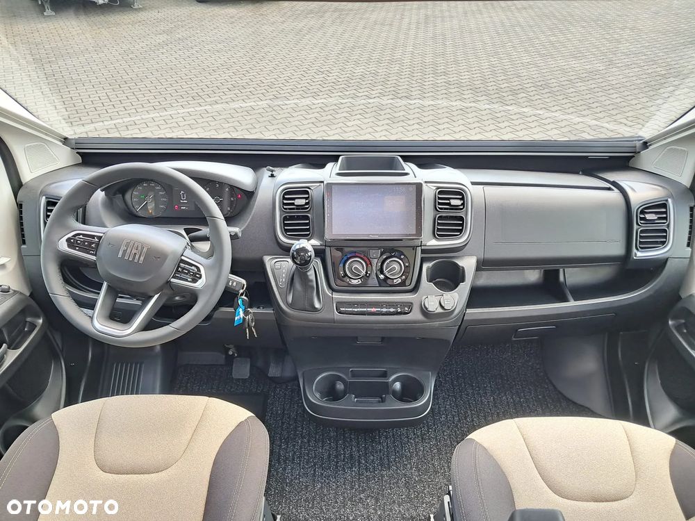 Eura Mobil FORSTER 636 Vantasy VIBE Edition MODEL ROKU 2027 - 23