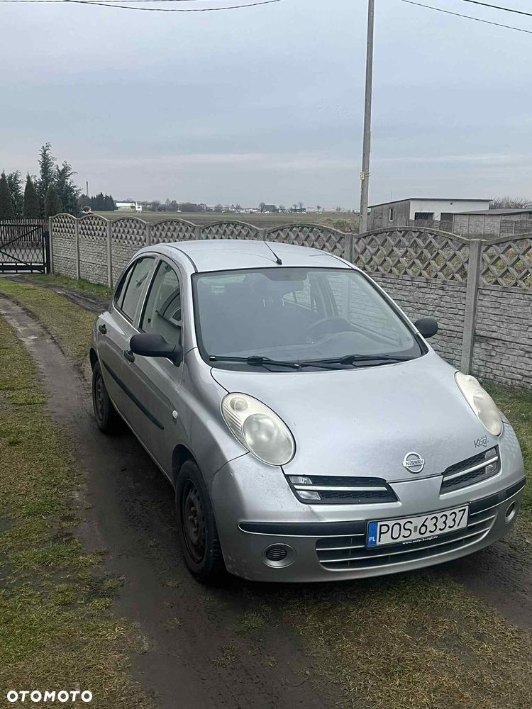Nissan Micra - 1