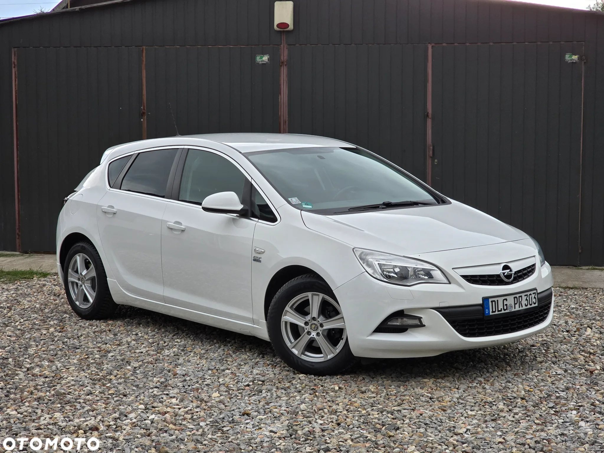 Opel Astra 1.4 Turbo Sport - 3
