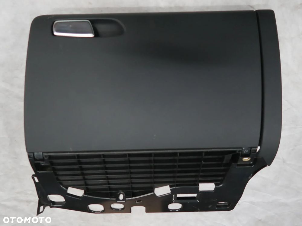 Schowek Audi A5 8K1857035 - 1